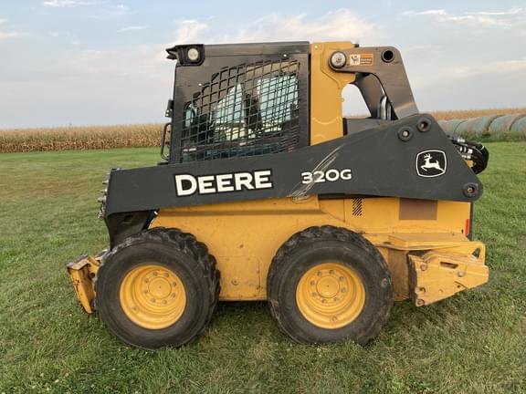 Image of John Deere 320G equipment image 1
