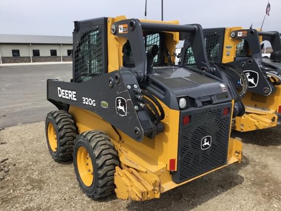 Image of John Deere 320G equipment image 3