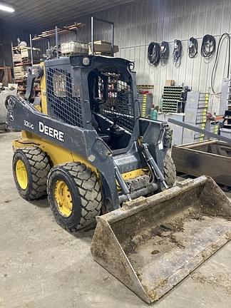 Image of John Deere 320G Primary image