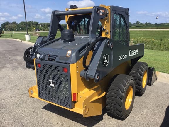 Image of John Deere 320G equipment image 2