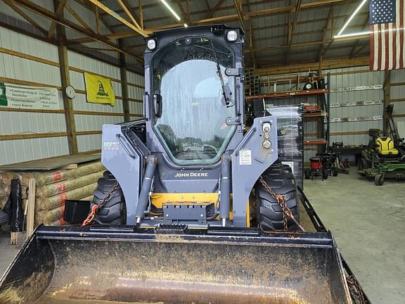 Image of John Deere 320G equipment image 1