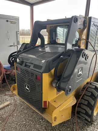 Image of John Deere 320G equipment image 3