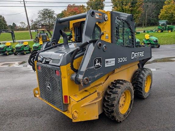 Image of John Deere 320G equipment image 2