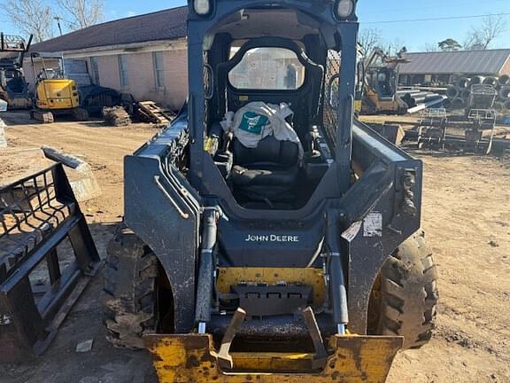 Image of John Deere 320G equipment image 1
