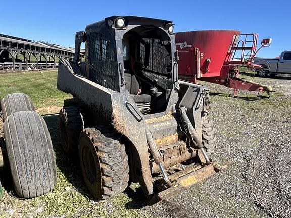 Image of John Deere 320G Primary image