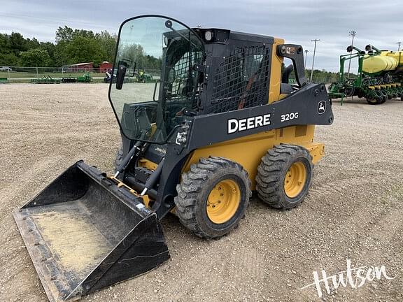 Image of John Deere 320G equipment image 1