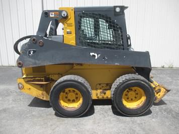 Main image John Deere 320G