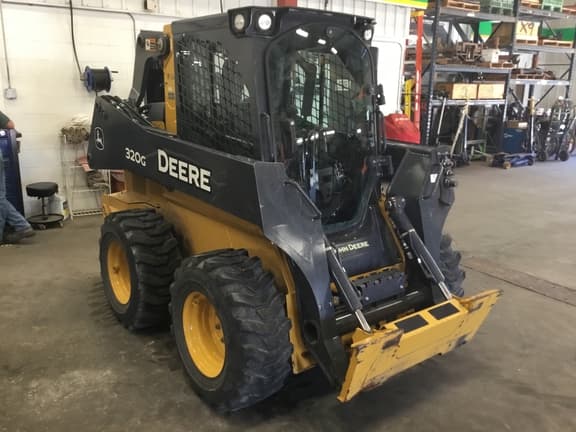 Image of John Deere 320G equipment image 1