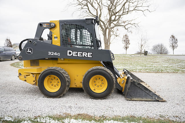 Image of John Deere 324G equipment image 1