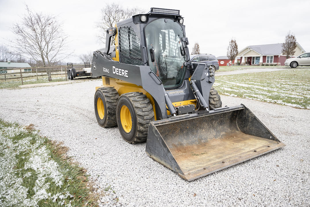 Image of John Deere 324G Primary image