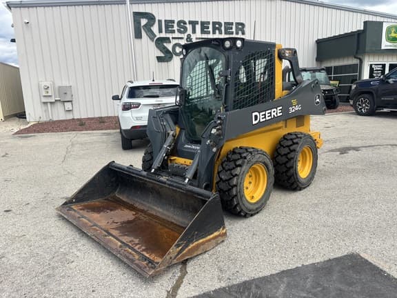 Image of John Deere 324G equipment image 4