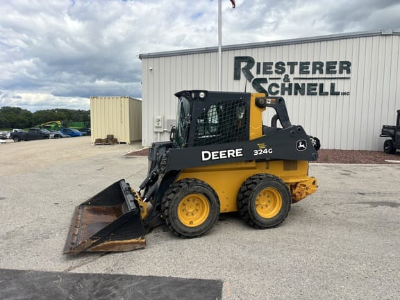 2019 John Deere 324G Equipment Image0
