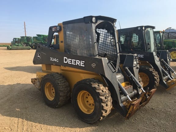 Main image John Deere 324G