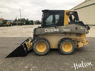 Main image John Deere 324G 4