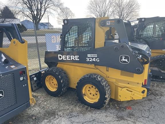 Image of John Deere 324G equipment image 2