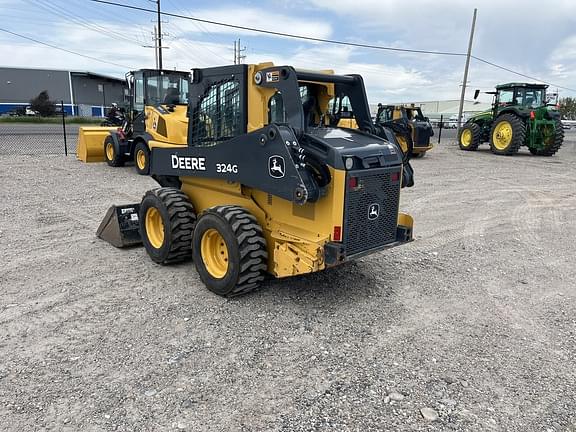 Image of John Deere 324G equipment image 4