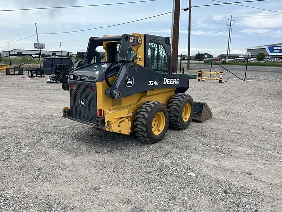 Image of John Deere 324G equipment image 2