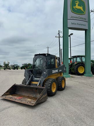 Image of John Deere 324G Primary image