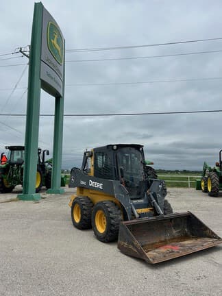 Image of John Deere 324G equipment image 1