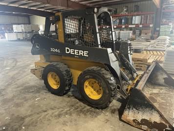 Main image John Deere 324G