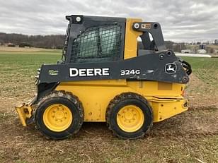 Main image John Deere 324G