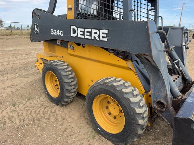 Image of John Deere 324G equipment image 2