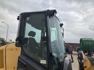 Main image John Deere 324L 9