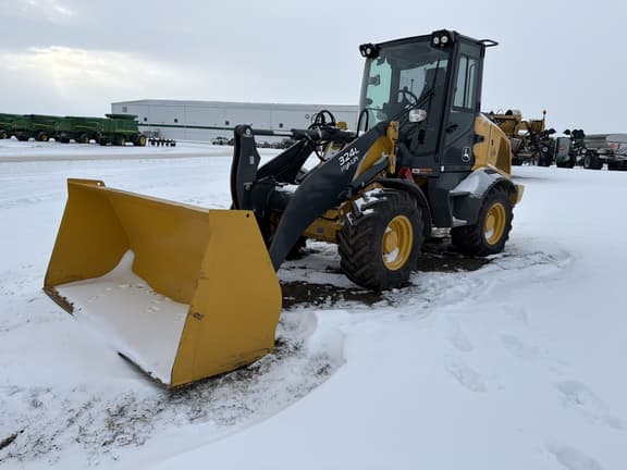 Image of John Deere 324L Primary image