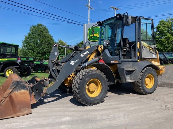 2019 John Deere 324L Equipment Image0