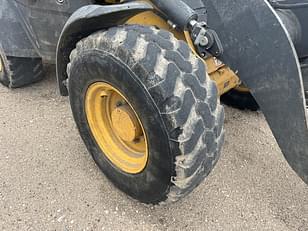 Main image John Deere 324L 17