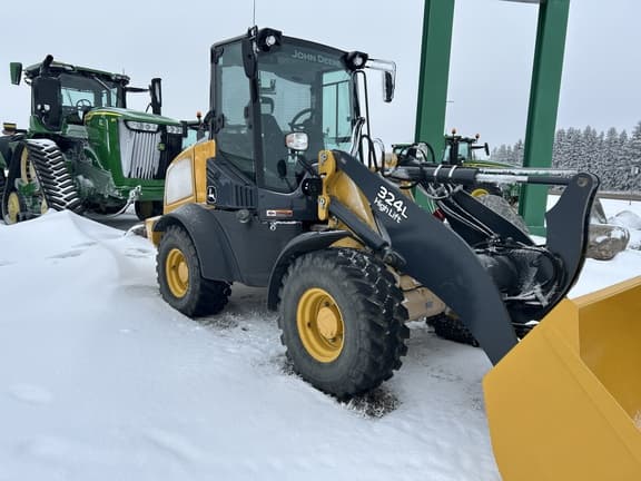 Image of John Deere 324L equipment image 2