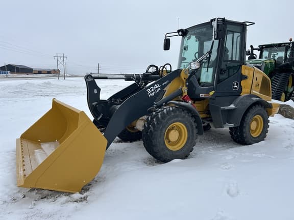 Image of John Deere 324L equipment image 3