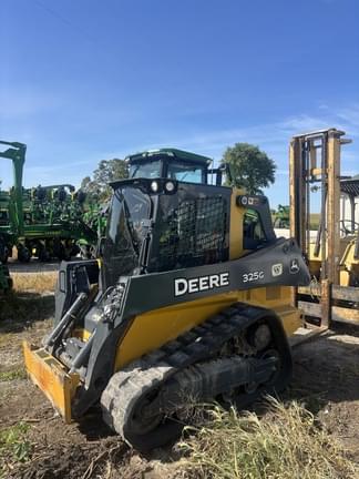 Image of John Deere 325G Primary image