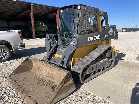 Image of John Deere 325G equipment image 1