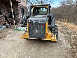 Image of John Deere 325G equipment image 3