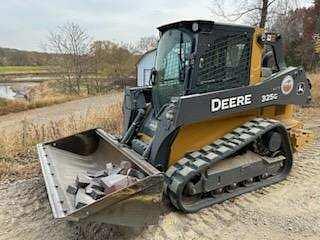 Image of John Deere 325G Primary image