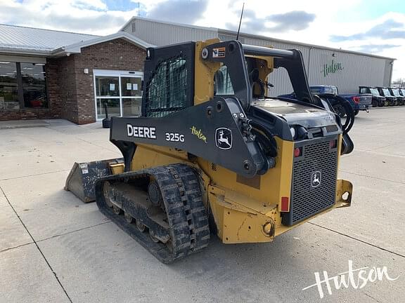 Image of John Deere 325G equipment image 4