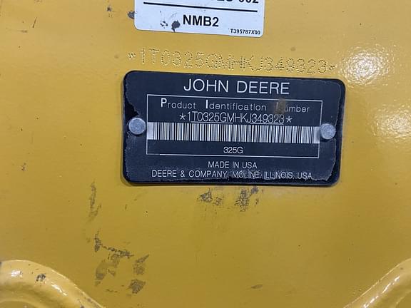 Image of John Deere 325G equipment image 3