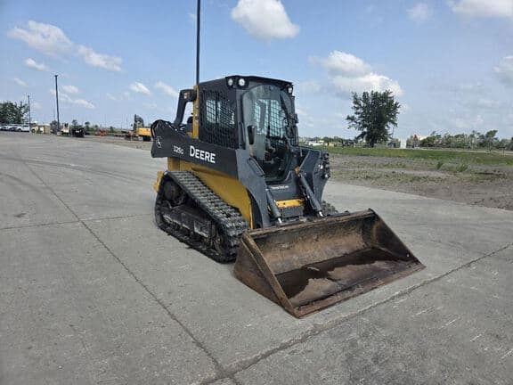 Image of John Deere 325G equipment image 2