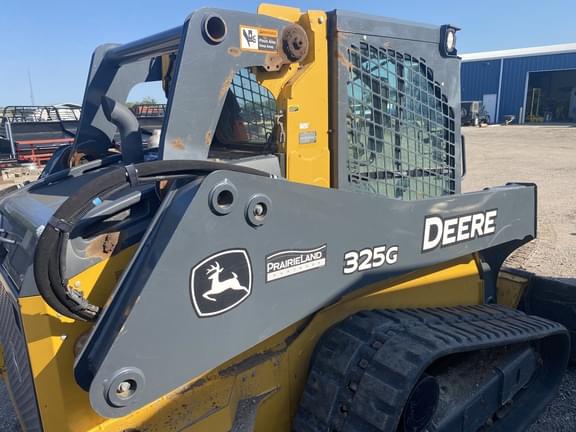 Image of John Deere 325G equipment image 3