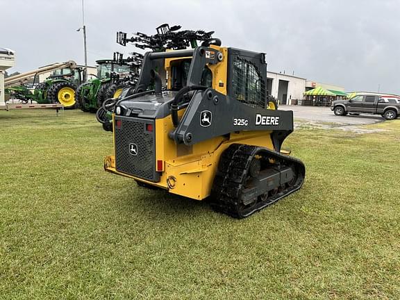 Image of John Deere 325G equipment image 4