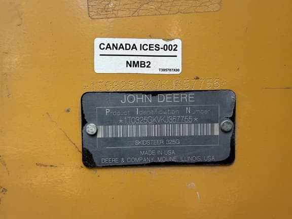 Image of John Deere 325G equipment image 1