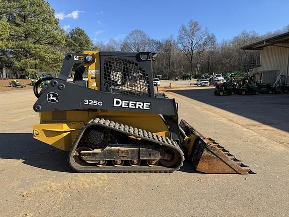 Image of John Deere 325G equipment image 4