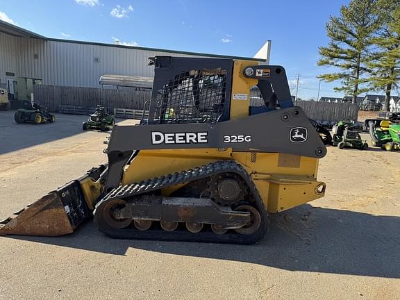 Image of John Deere 325G Primary image