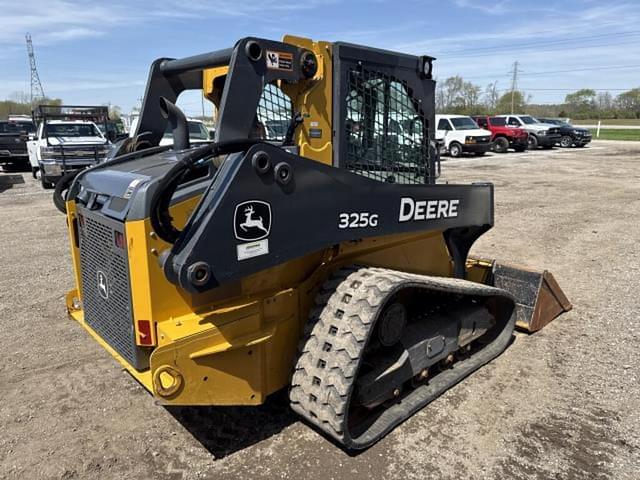 Image of John Deere 325G equipment image 2