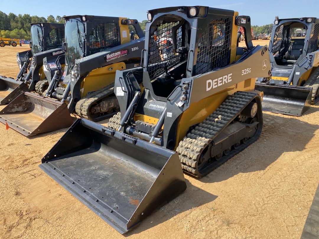 Image of John Deere 325G Primary image
