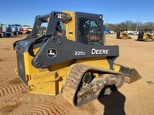 Image of John Deere 325G equipment image 2