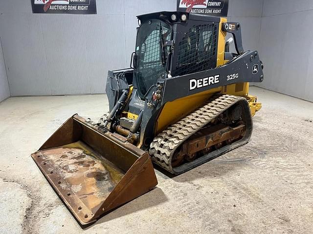 Image of John Deere 325G equipment image 1