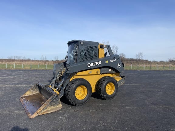 Main image John Deere 330G