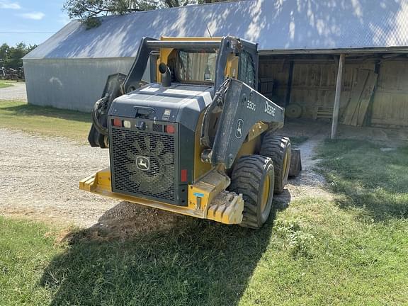 Image of John Deere 330G equipment image 2